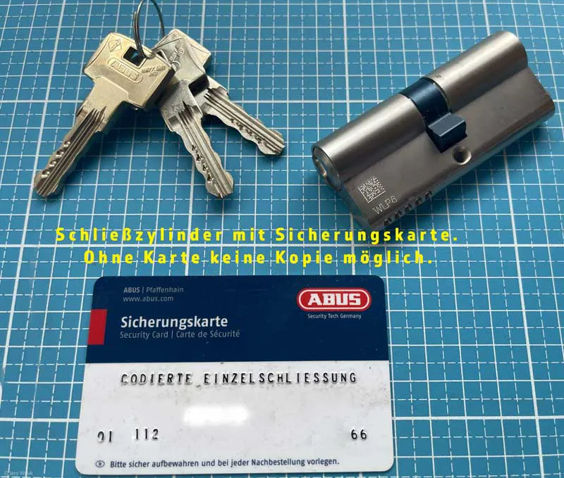 ABUS Sicherheitsschloss auf unsere Werkbank in Hannover
